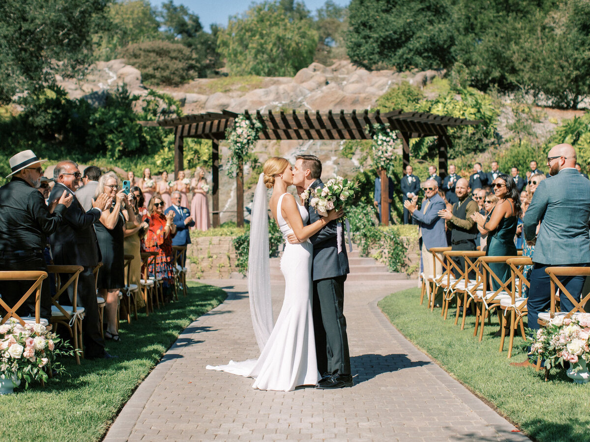 Villa-Loriana-Wedding-Venue-San-Luis-Obispo-California-Brooke-Nicole-Events-Ashley-Rae-Studio-Chris-and-Emily-Wedding-286