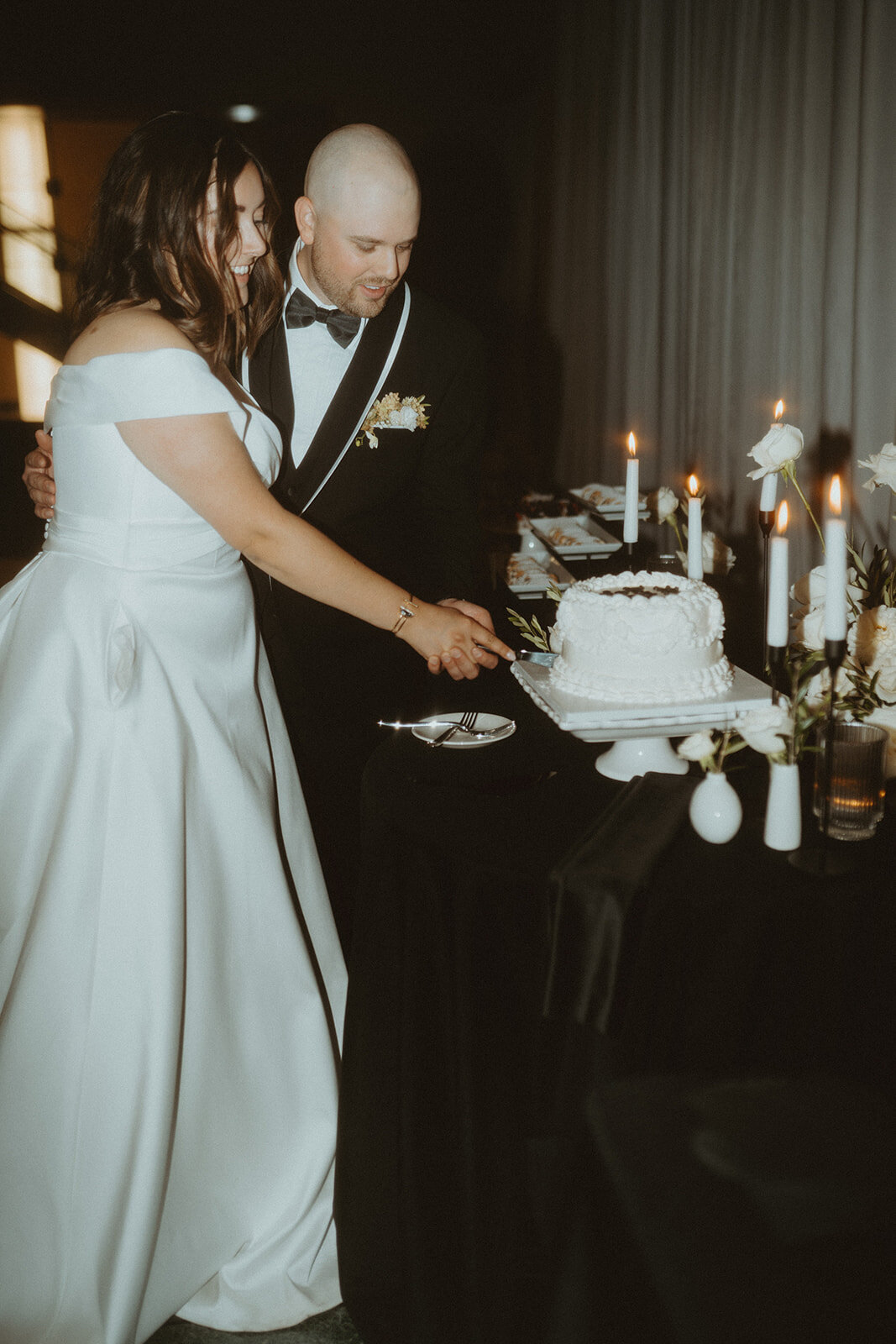 Loraleah Marie photography | The WinterGarden | Wedding | Rochester NY | NY wedding photographer | Best NY wedding photographers-169