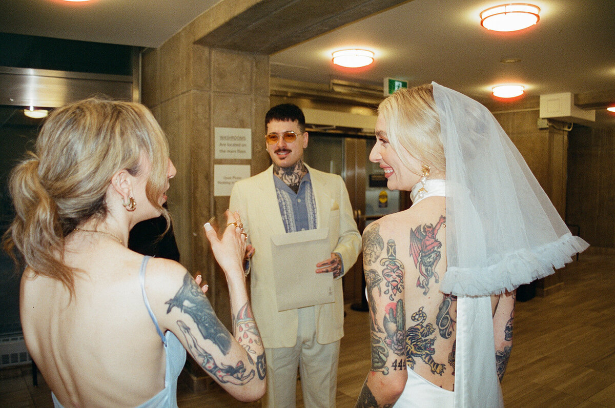 toronto-city-elopement-city-hall-edgy-nontradional-thedrake-rainy-day-cool-alternative-film-35mm-088
