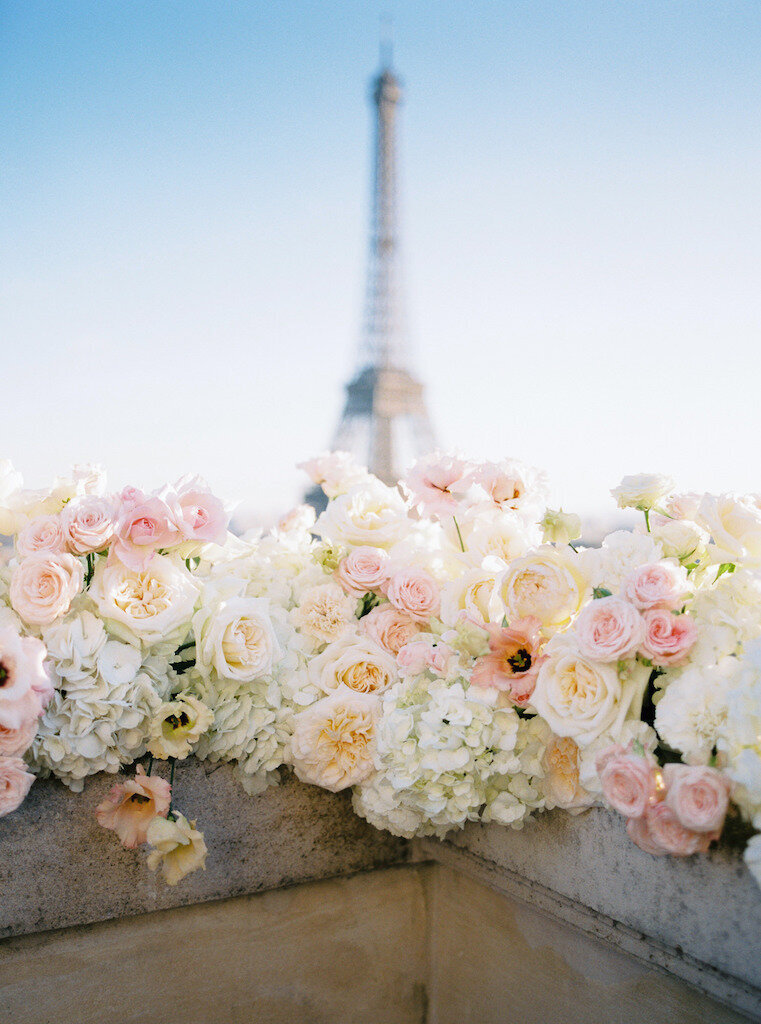 wedding-with-a-view-of-the-eiffel-tower-3