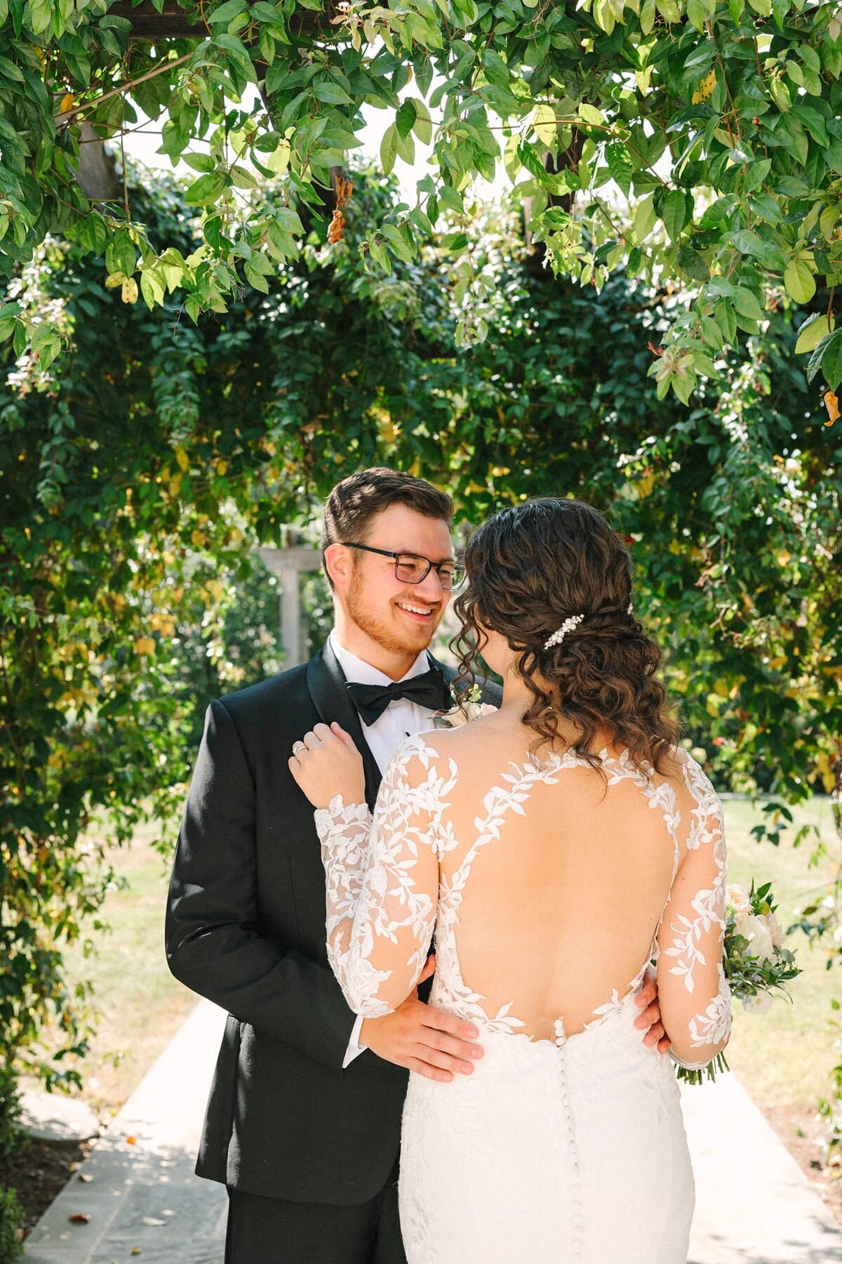 Bride and Groom Wedding Portaits Kelynn and Mathew Evansville Owensboro190