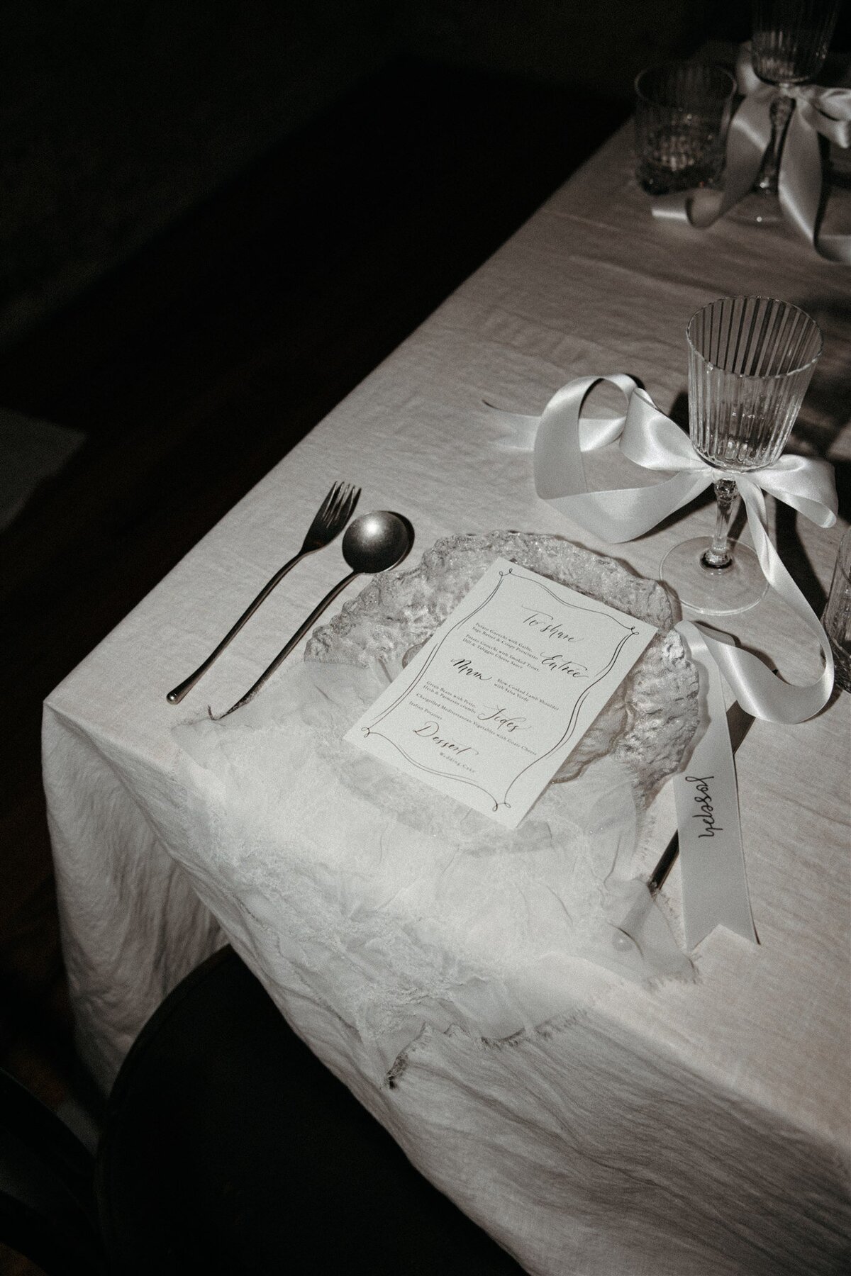 Maegan-Brown-Moments_231103_Wedding_Lauren-Bernie_Frolic-Lane_3800