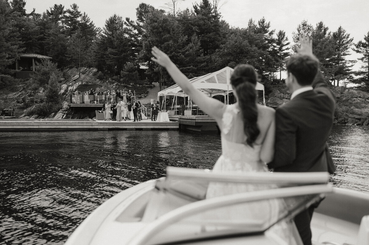 AllieJenningsPhoto-SaraRylendWedding-SNEAKPEEKS-212