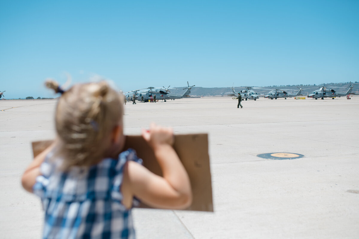 military-child-welcome-home