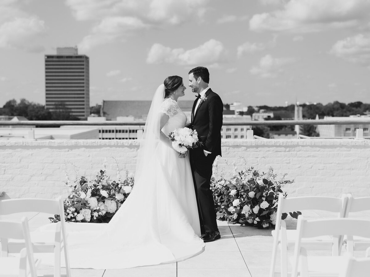 shea-gibson-mississippi-marriage-motherhood-photographer-leblanc-wedding-403