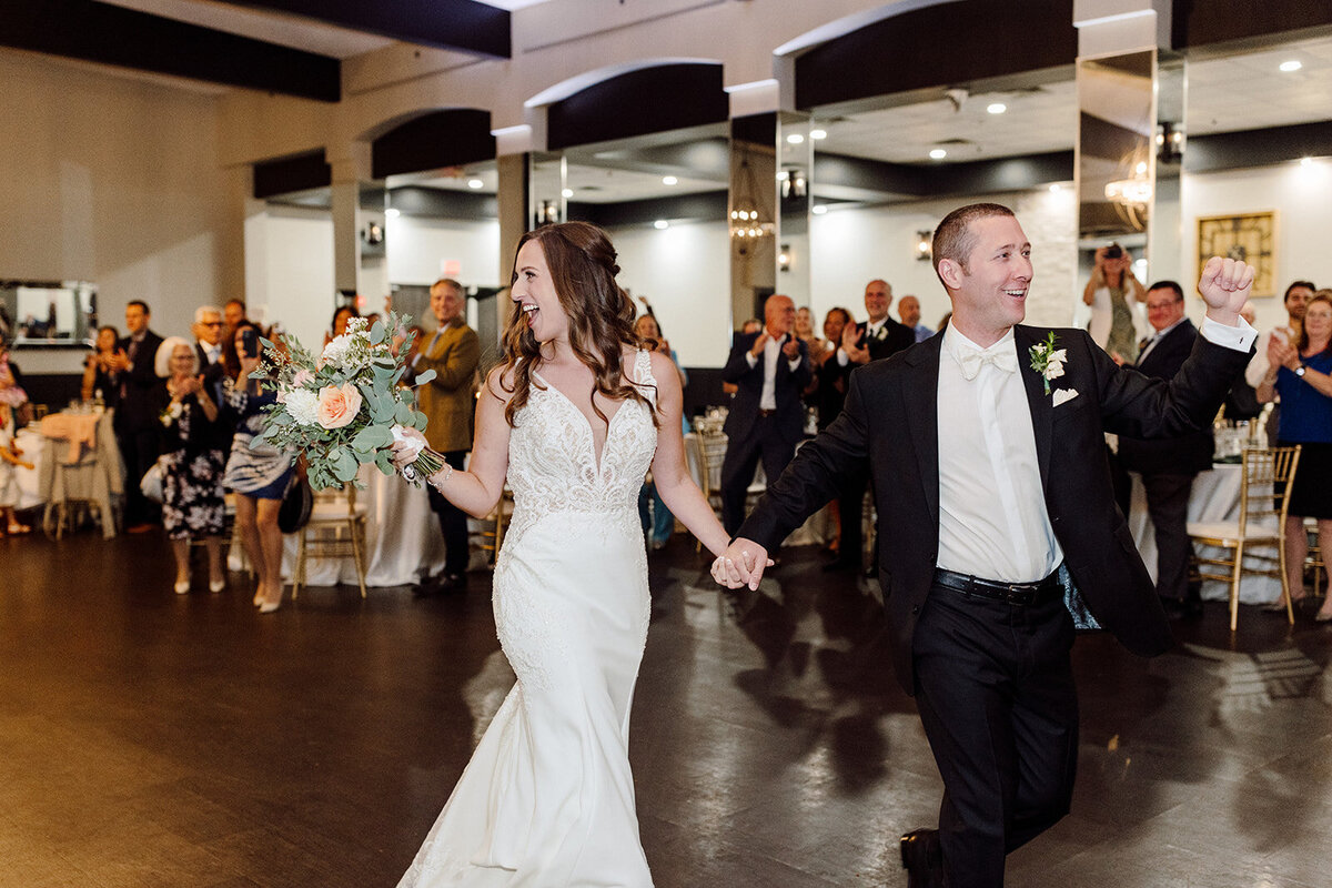 Emily and Dan - St. Catharines Wedding - Photos by Split Rail Studios0946