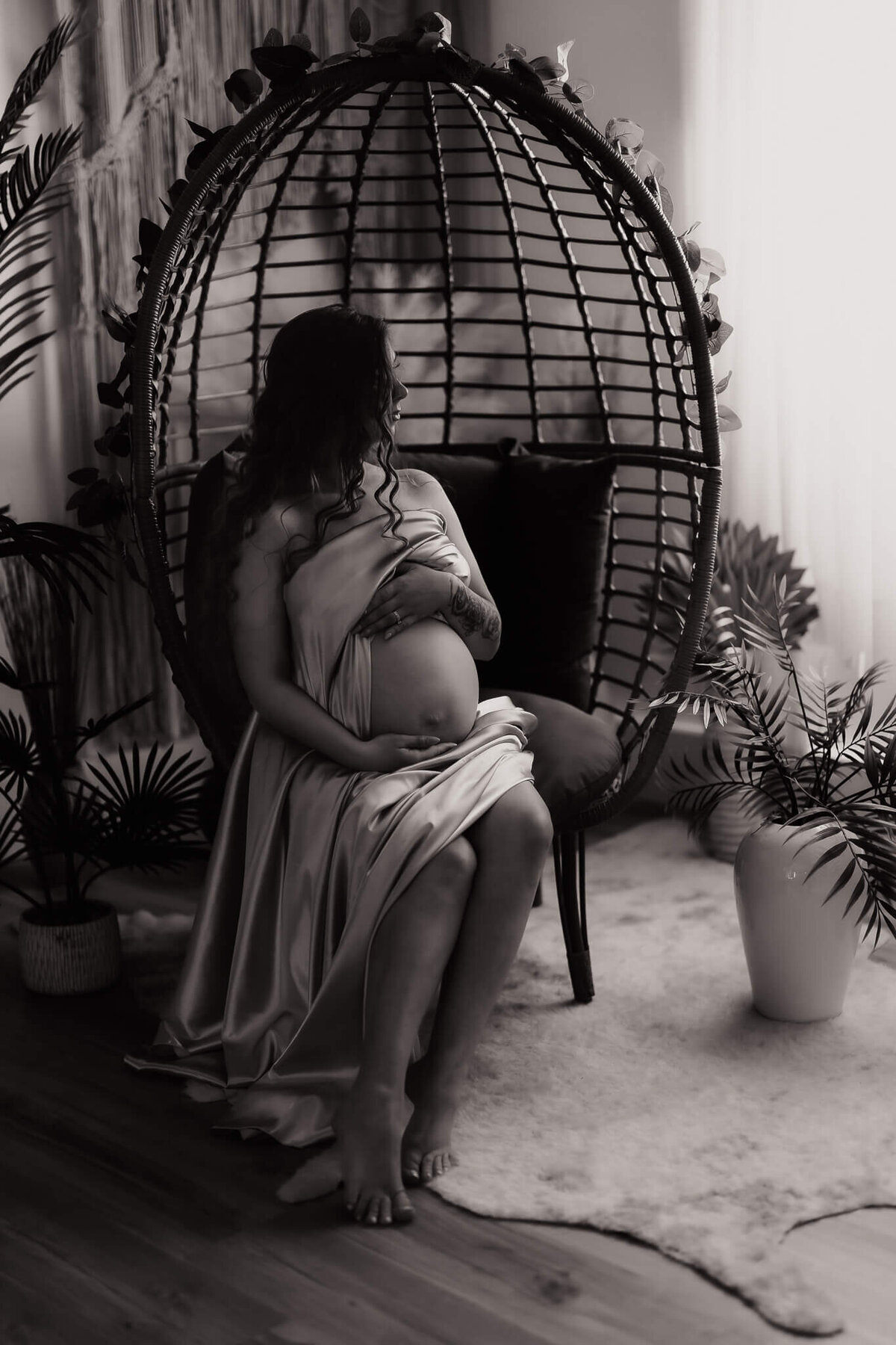 Glowy and sexy maternity boudoir portrait highlighting natural light and radiant beauty in Whatcom County

Intimate maternity boudoir session with soft glowing light, celebrating motherhood and confidence

Radiant and sensual maternity boudoir photo capturing the glow of pregnancy in Bellingham studio

Warm and empowering maternity boudoir portrait with delicate lace and soft lighting in Whatcom County

Elegant maternity boudoir image emphasizing the glow and strength of motherhood in a cozy studio setting

Softly lit, sexy maternity boudoir photograph showcasing natural curves and glowing skin in Bellingham

Beautifully glowing maternity boudoir session focused on celebrating pregnancy with confidence and sensuality