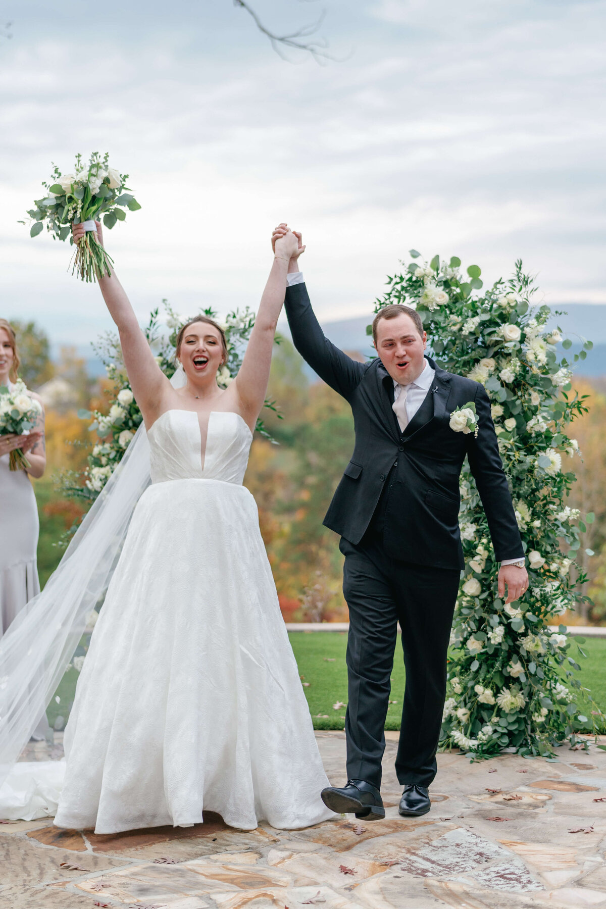 Wedding ceremony overlooking the mountains at Nichols Heir