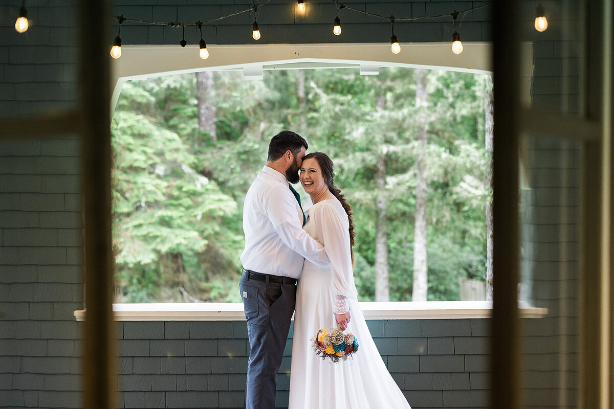 Final_Seaview Washington Elopement - Tara Nichole Photo - 2024 - Lauren and Jarrod-86