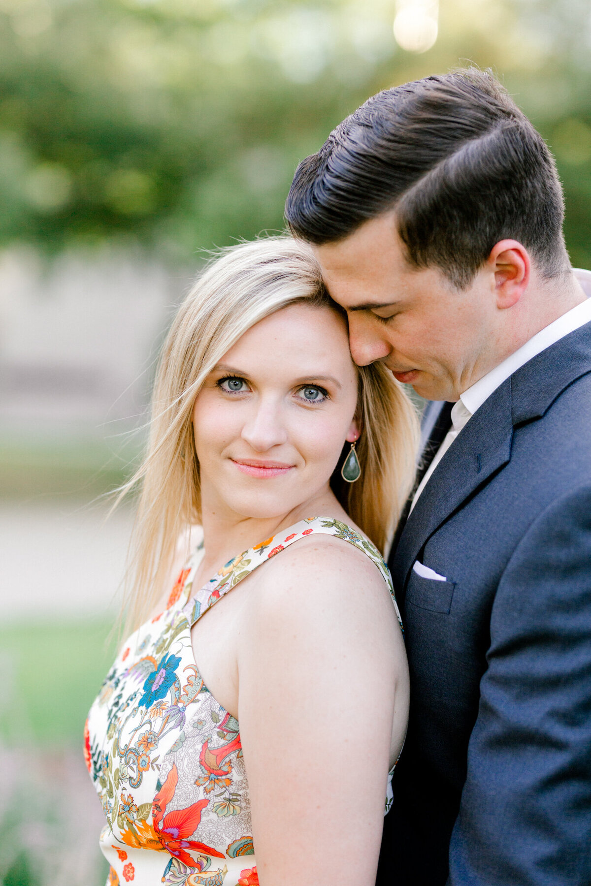 Montanna & KC Engagement Session at the Dallas Arts District | DFW Wedding Photographer | Sami Kathryn Photography-7
