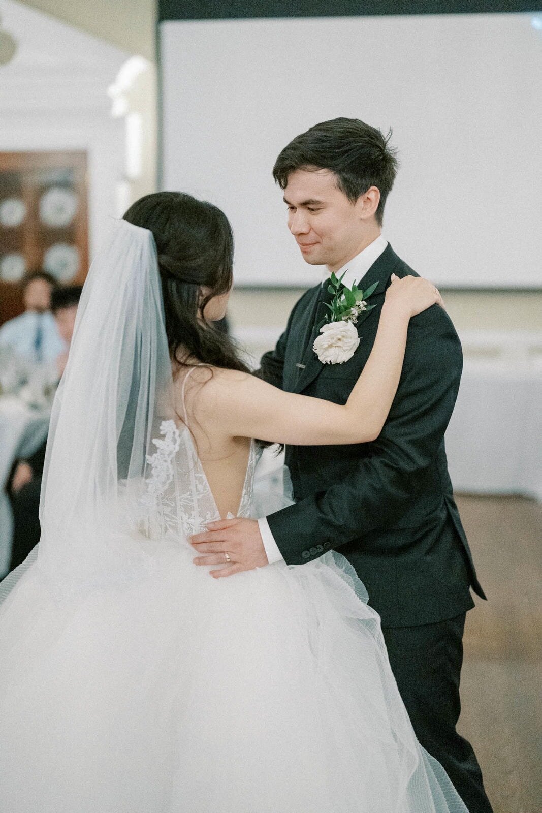 W10-Wedding-St-Michaels-Cathedral-Basilica-Jennifer-and-Anthony-2024-10-19-2500px-1201