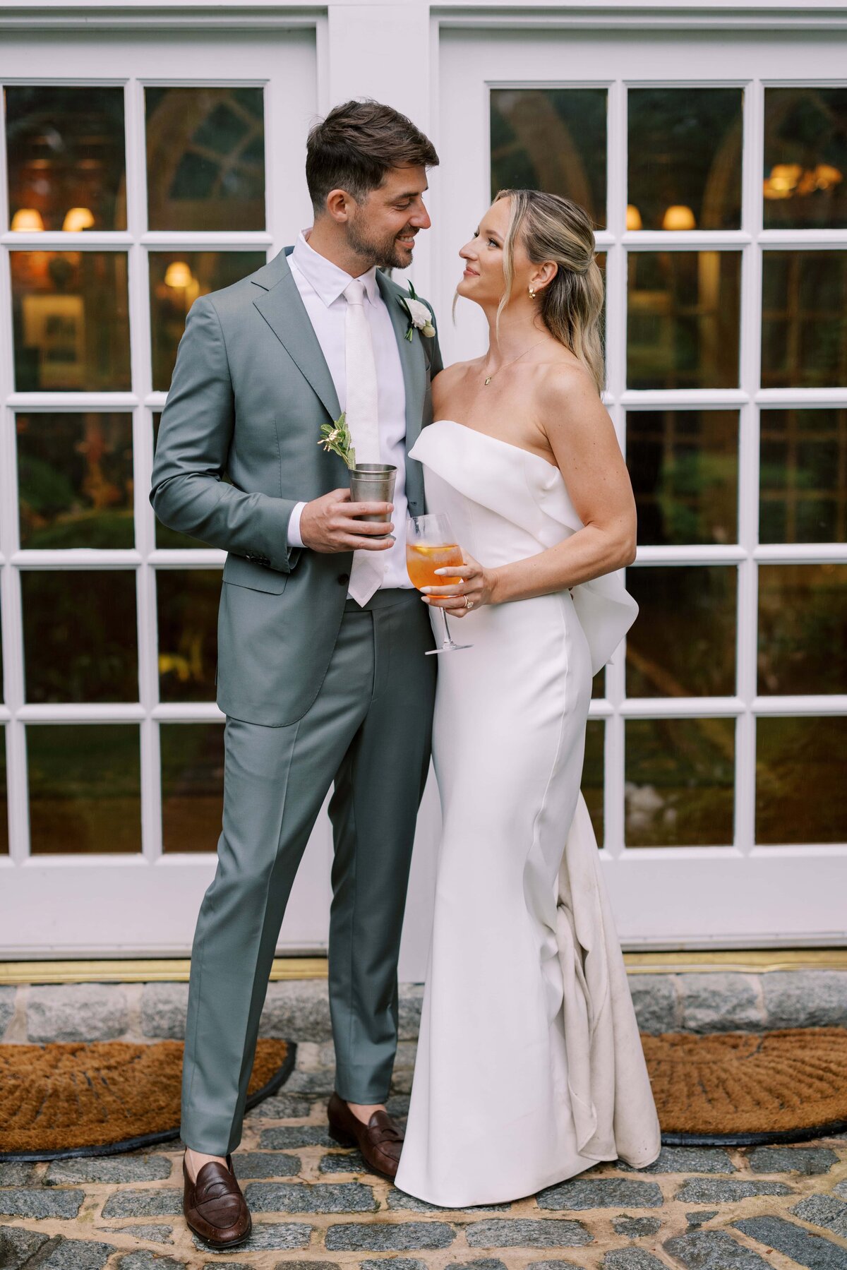 Danielle-Defayette-Photography-Goodstone-Inn-Wedding-VA-697