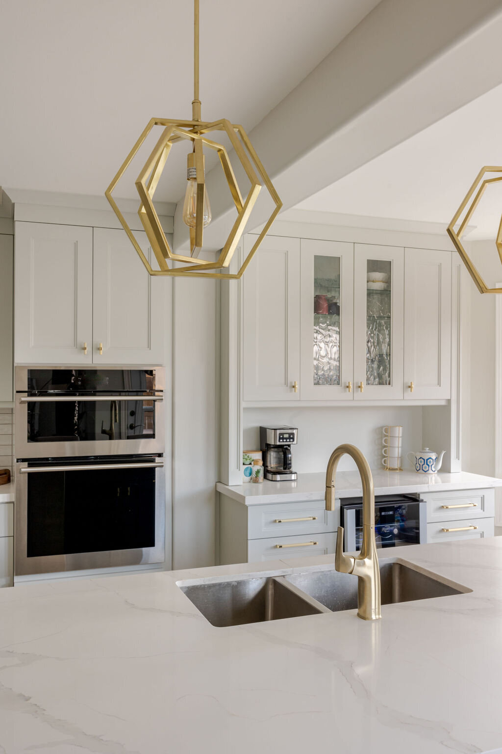 CabinetWorks-Shaver-13