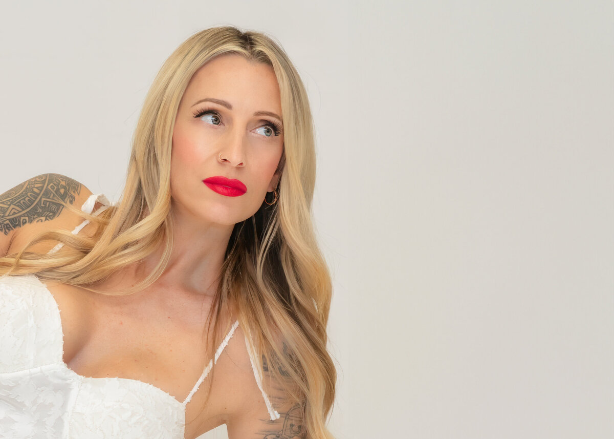 Fabulous-Me-Glamour-Portraits-Wallingford-CT-Ashlie-Steinau-Photography