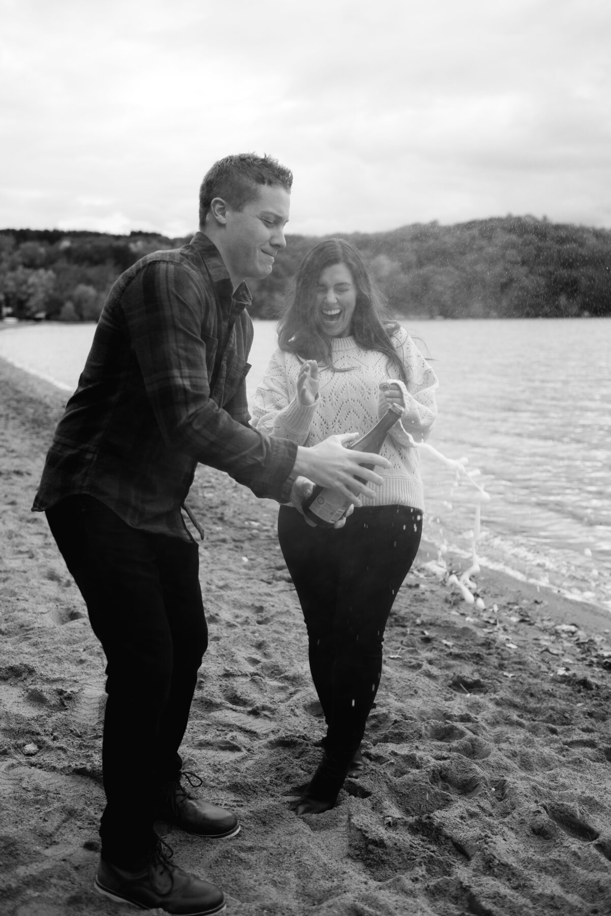 Square-Lake-Park-Engagement-Clever-Disarray-33