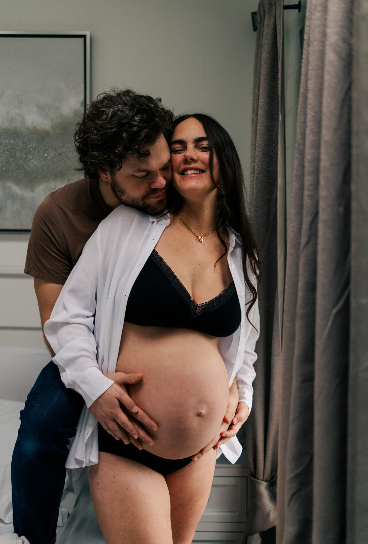 Kira - Maternity - At Home - Gaby Potter Photography - Jan 2025 -16