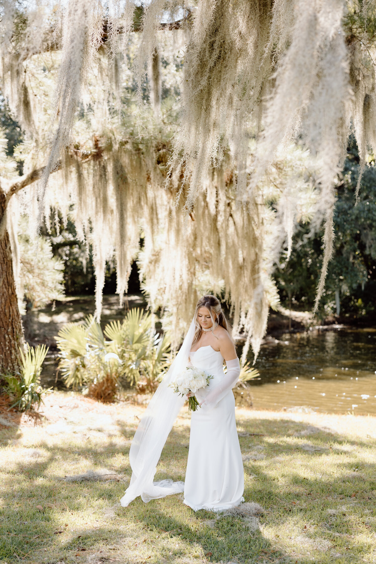 Timeless-Charleston-Tent-Garden-Party-Wedding-PC7A0763