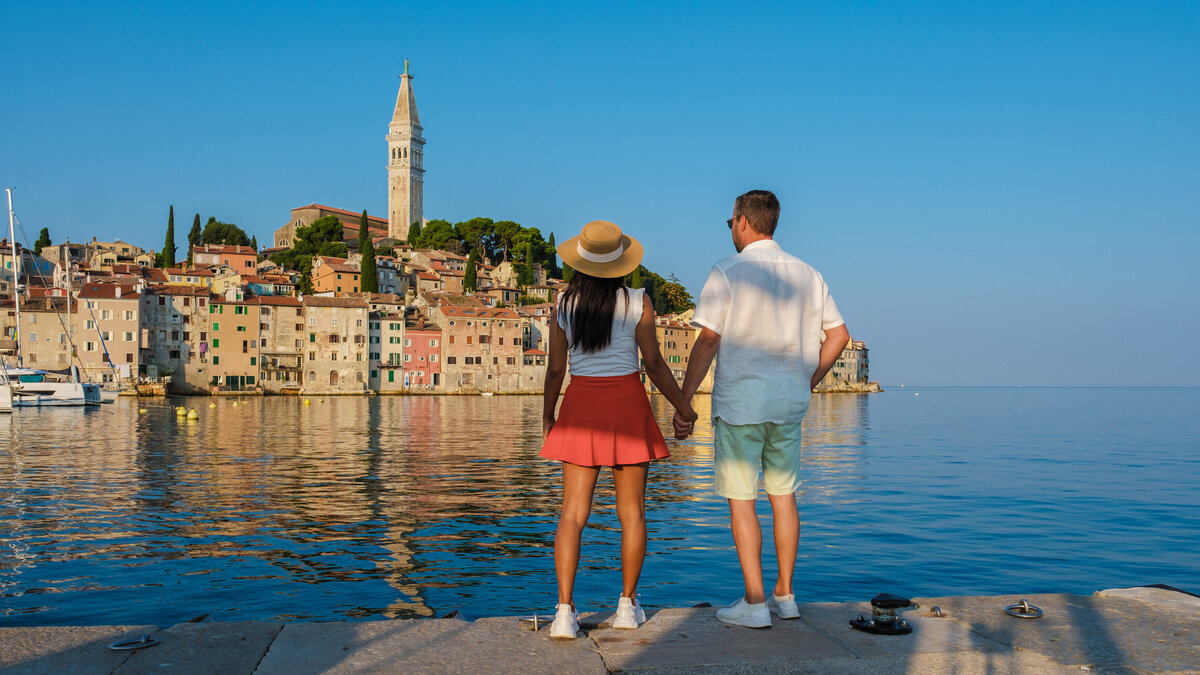 Young travelers enjoying the scene in Croatia
