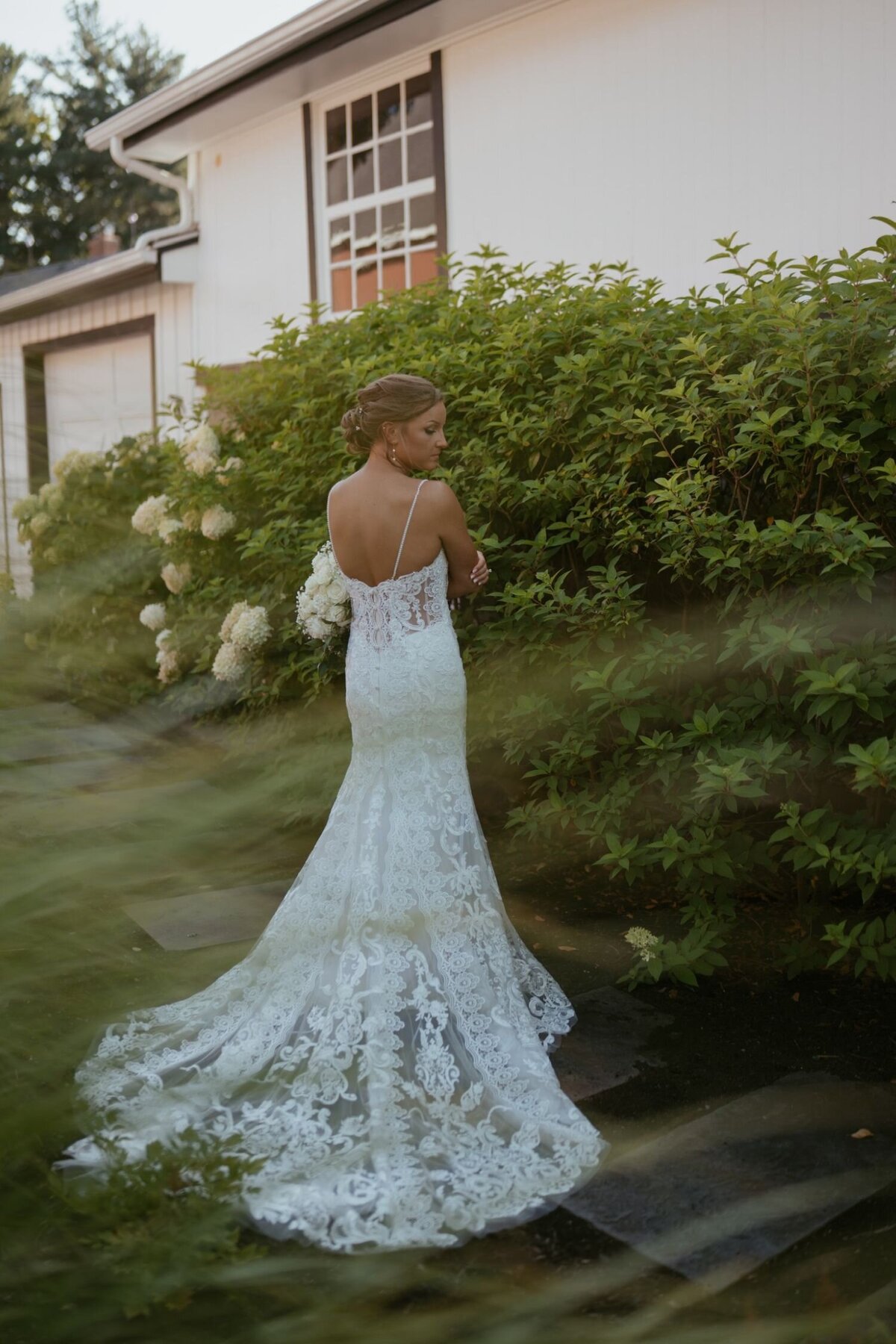 outdoor-same-sex-wedding-13