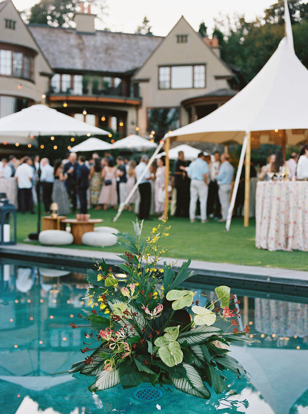 Portland-Oregon-wedding-welcome-party-32041_02