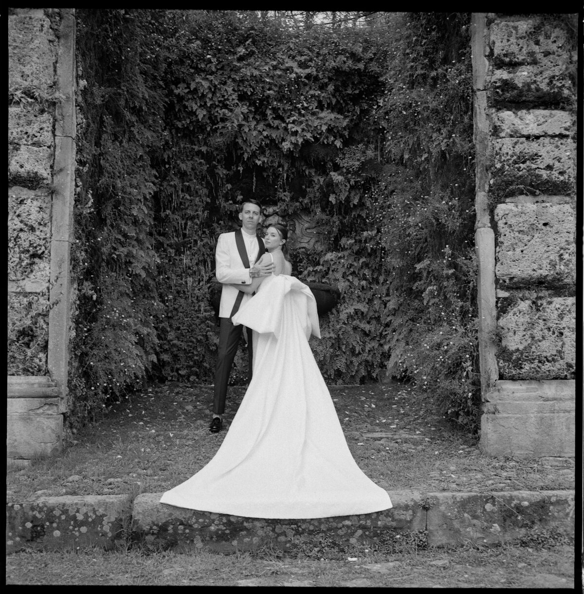 Villa-Catureglio-Wedding-For-Love-of-Love-39