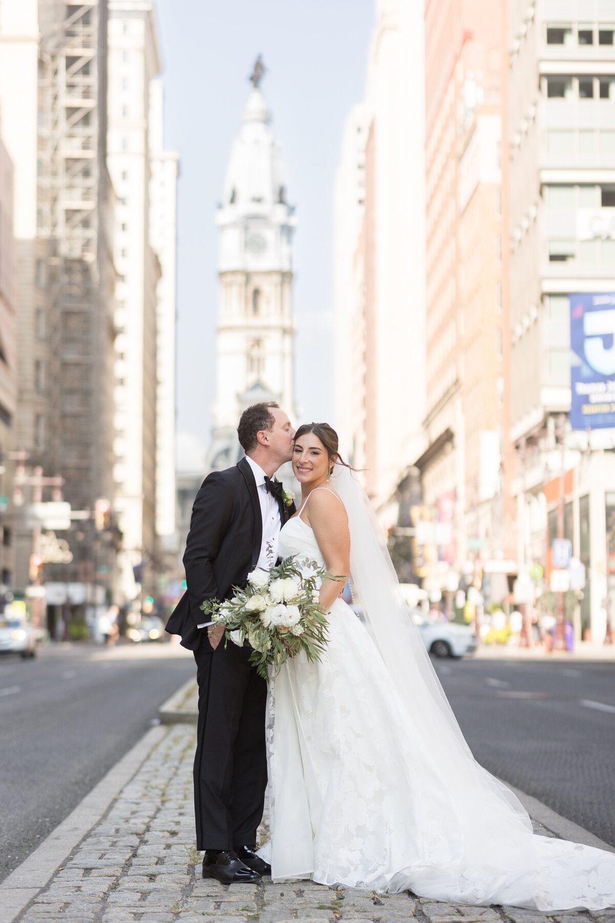 Kimmel Center Wedding_Susan Hennessey Photography_50