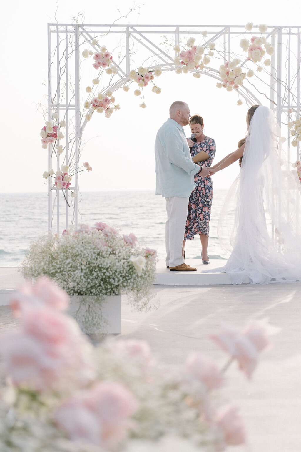 rock-your-event-wedding-styling-planner-designer-dubai-UAE-coastal-pink-abu-dhabi-beach