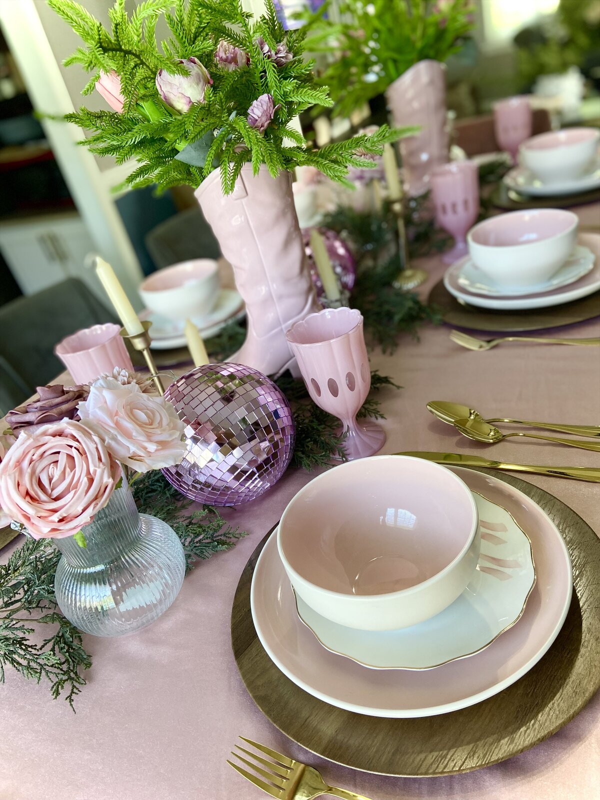 pink tablescape 1