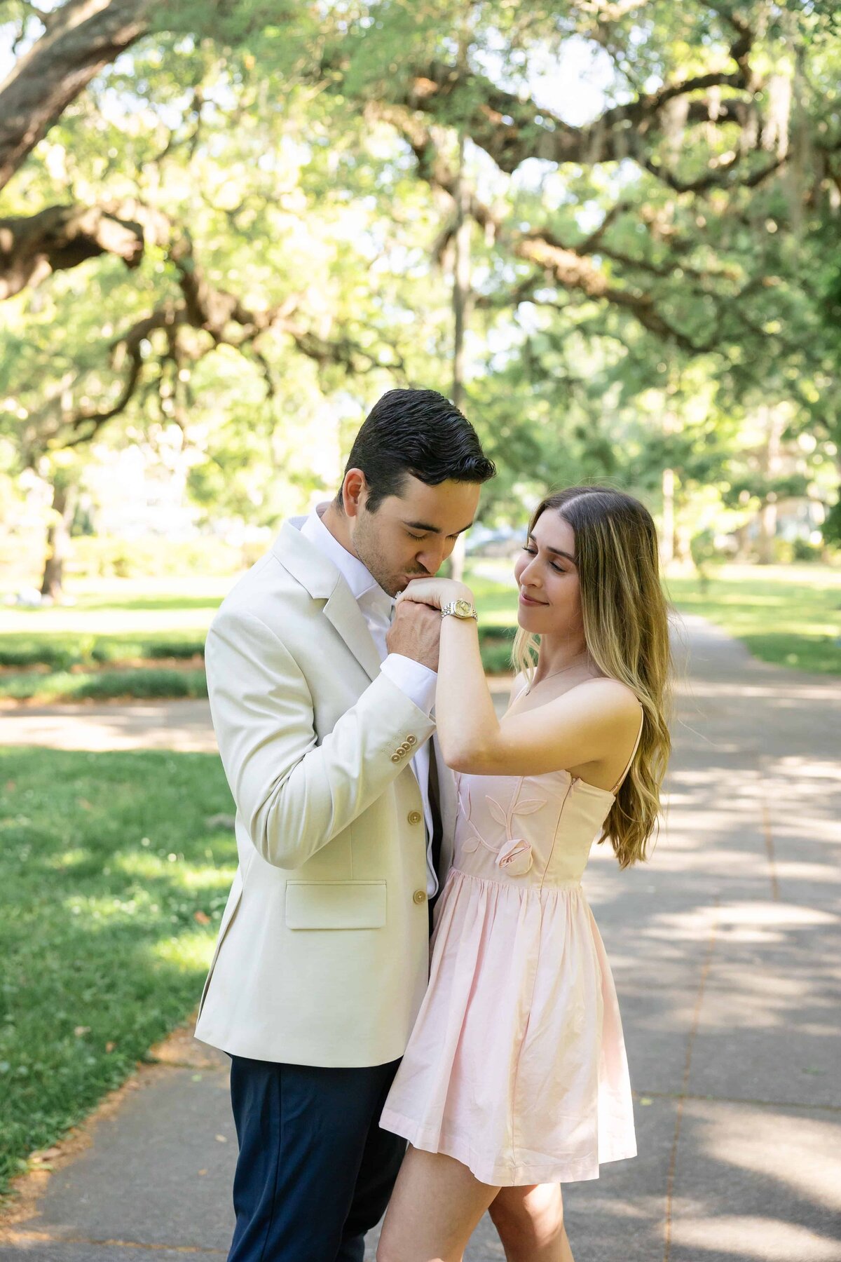 Proposal at Forsyth Park, Savannah GA | Photo by Phavy Photography, Savannah Proposal Photographer