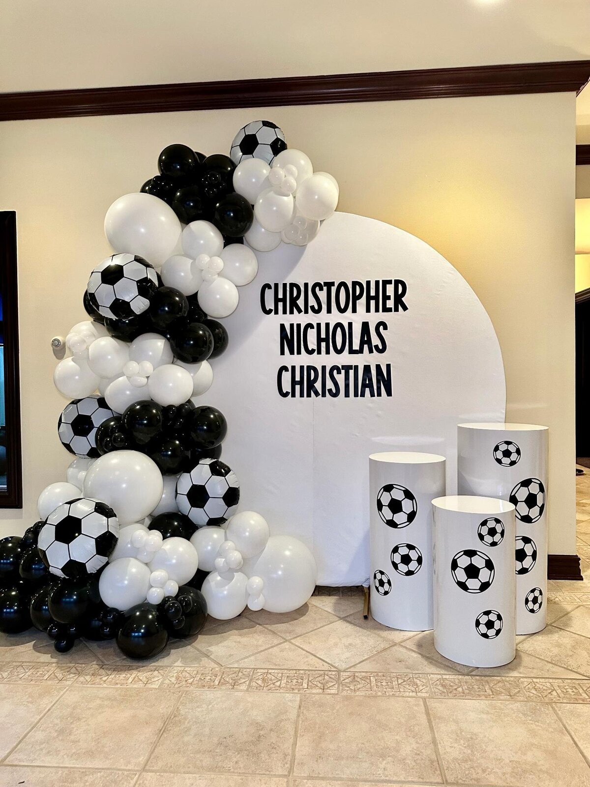 Chicago soccer balloons for birthday party