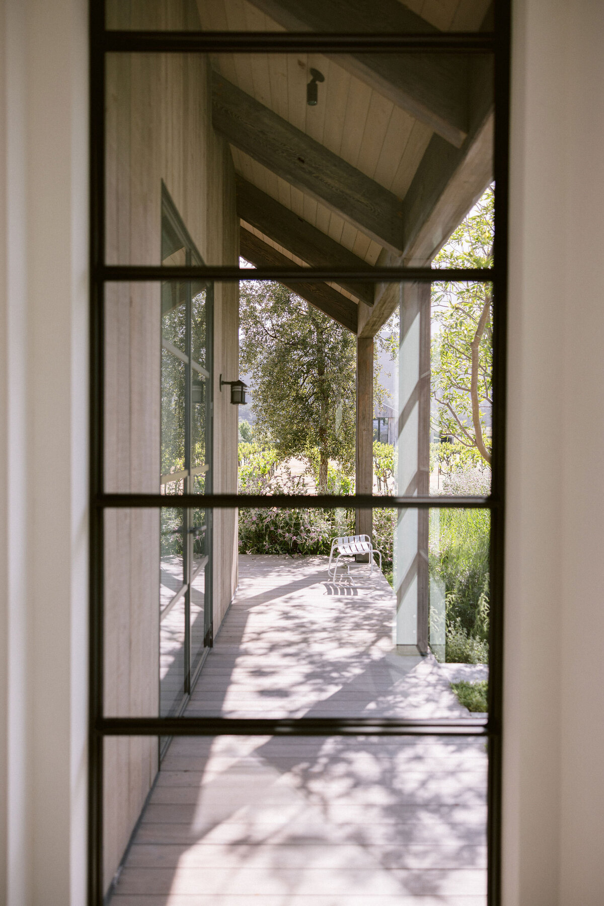 larissa-cleveland-photographer-napa-california-wine-country-wedding-private-estate-004