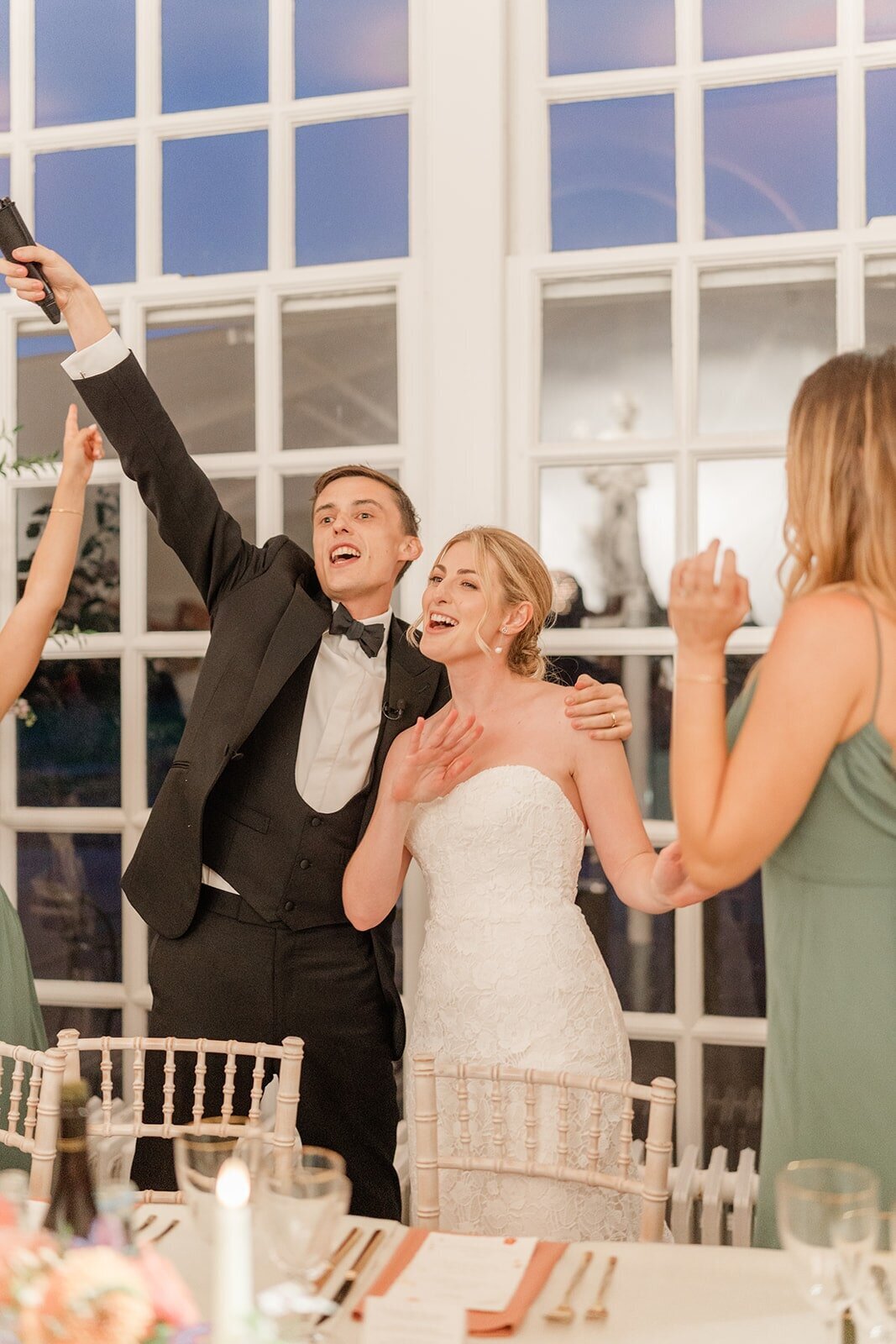 bride-and-groom-during-wedding-speeches-min