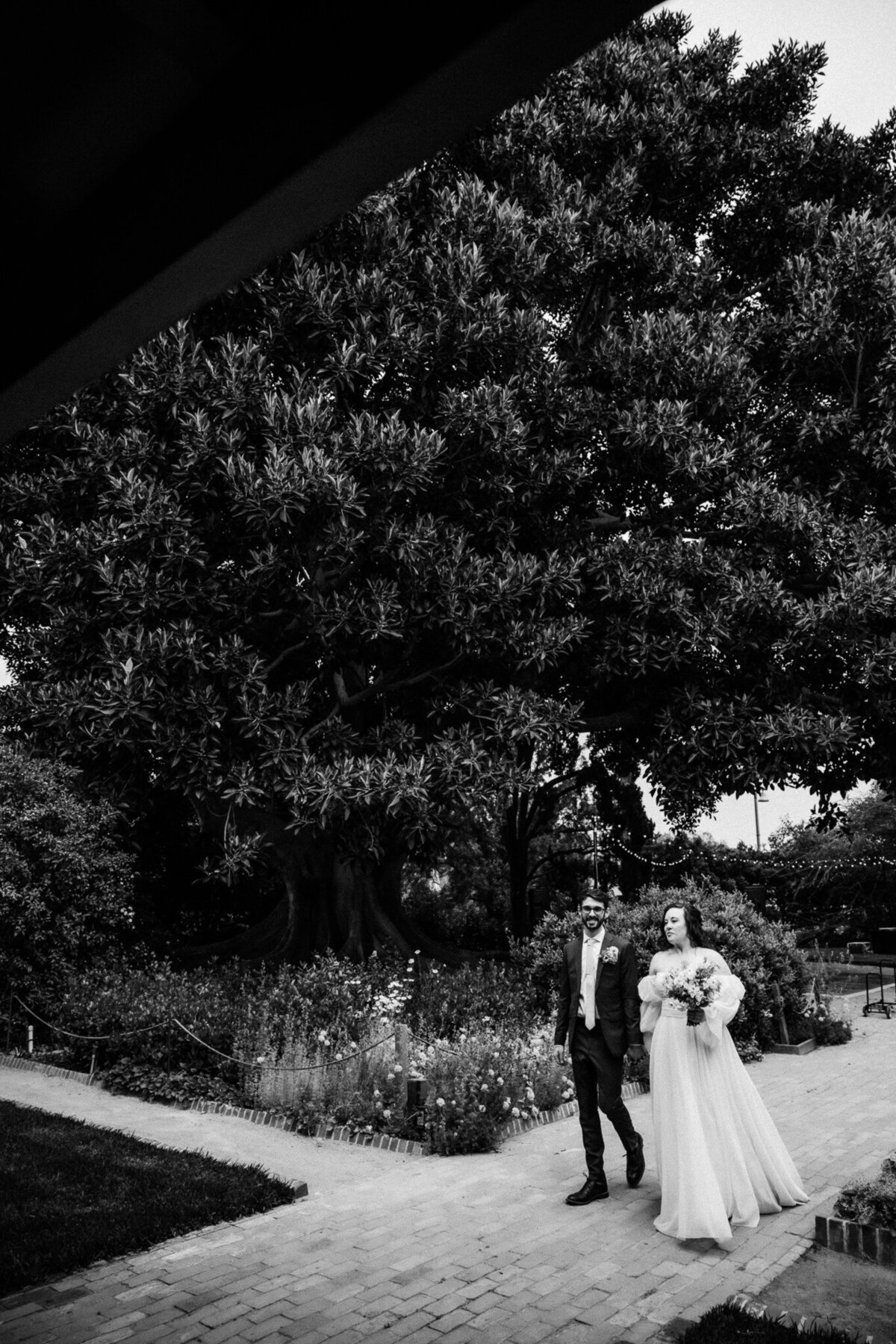 Archer Inspired Photography - Rachel and Alex Wedding - Rancho Los Cerritos Historic Site - Long Beach - Couple Photos-210