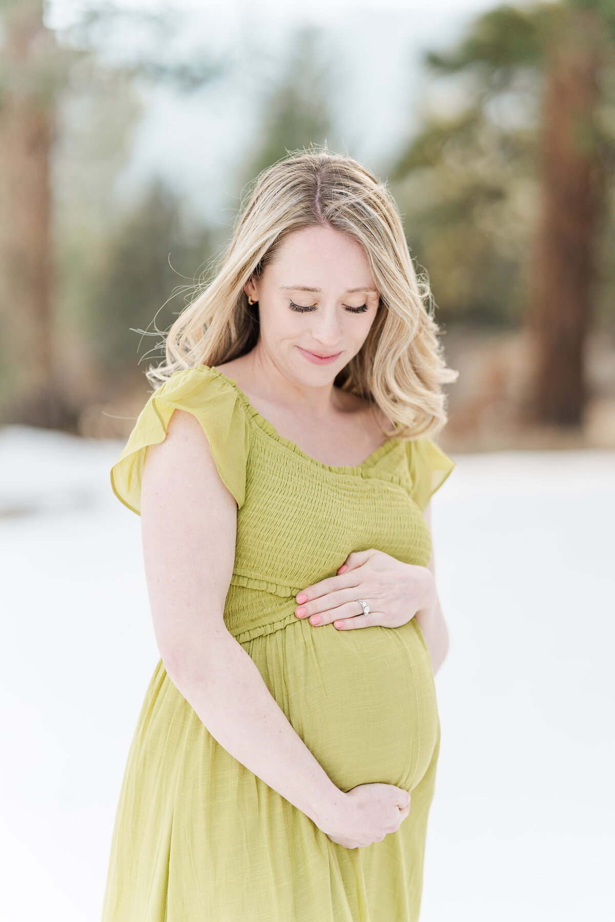 Colorado Winter Maternity Mountain Pictures Mount Falcon Elena Spraguer Photography0031