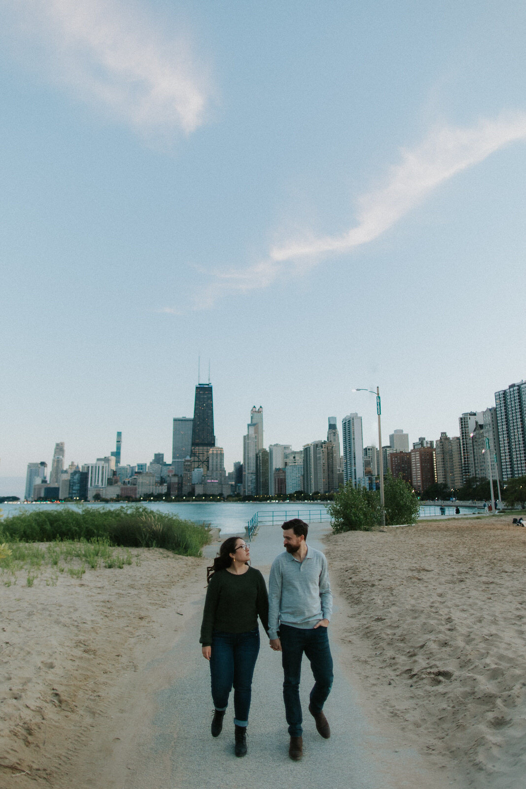engaged-chicago-north-avenue-beach-city-session-love-untraditional-rachael-marie-illinois-26