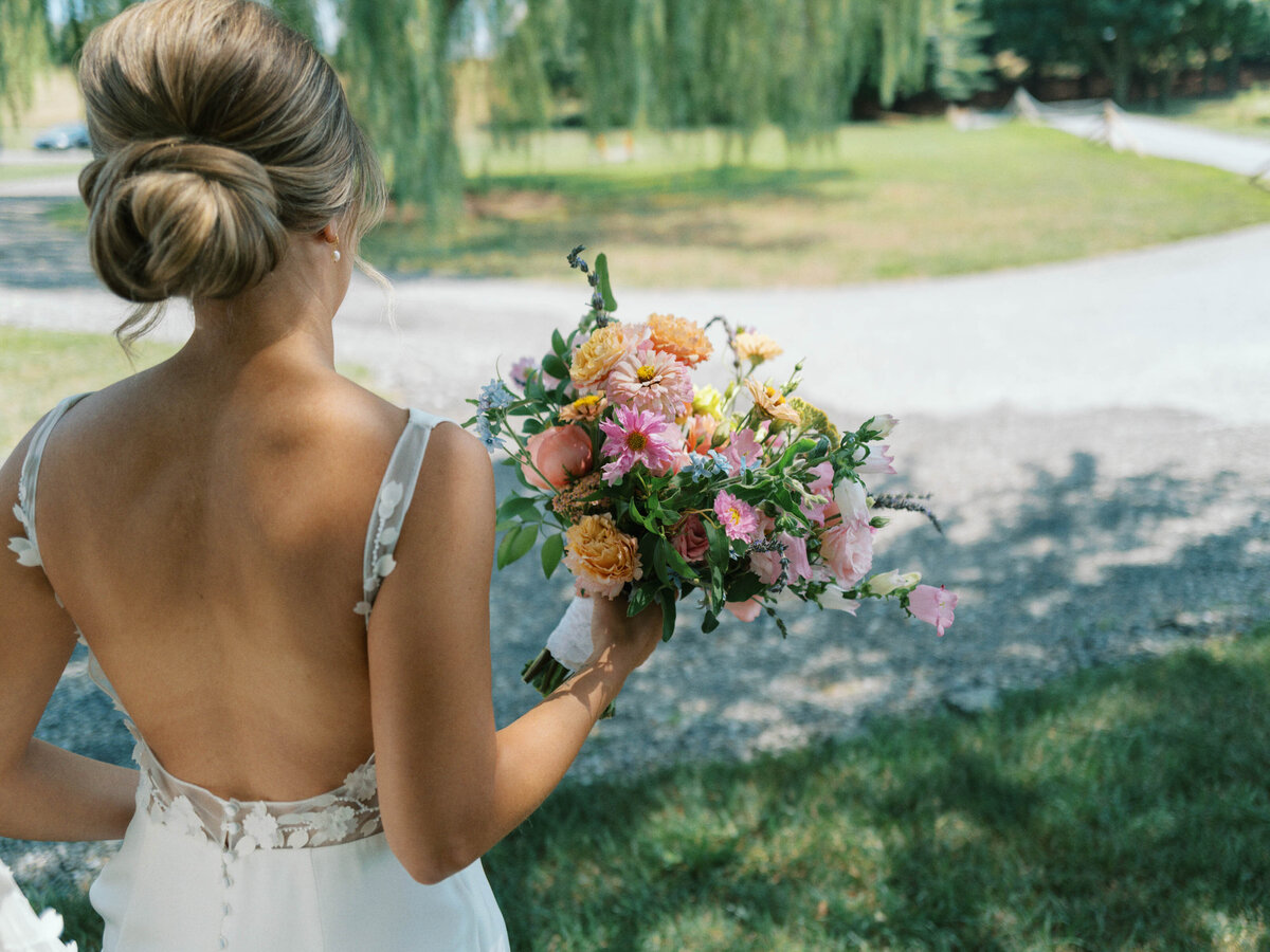 farm-at-eagles-ridge-lancaster-wedding-052