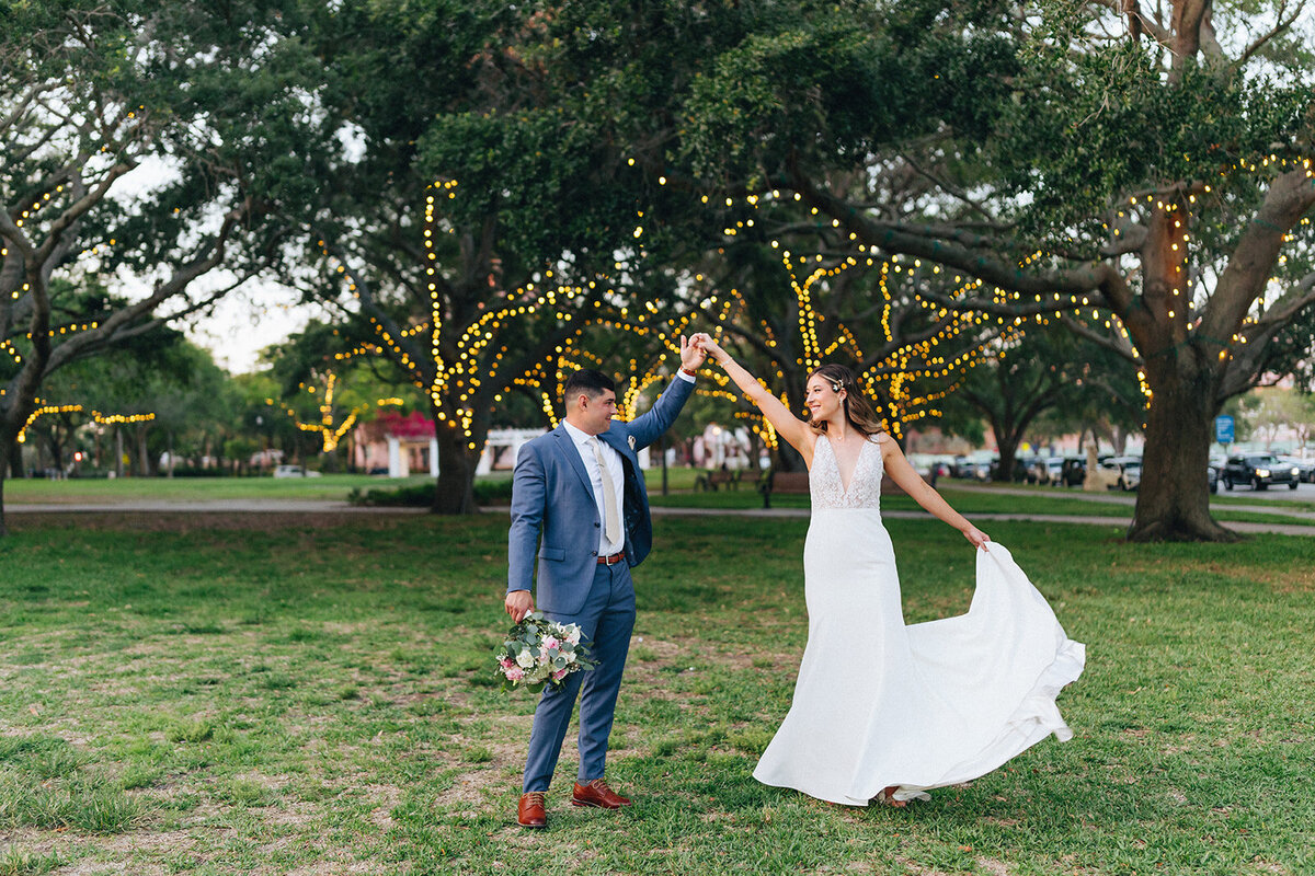 miranda-rose-photo-north-straub-park-elopement-chantilly-chic-celebrations-18