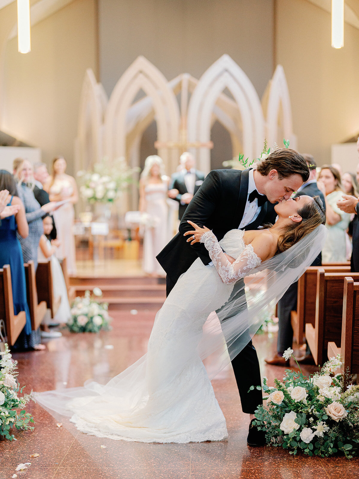 woodmark-hotel-wedding-J-J-420