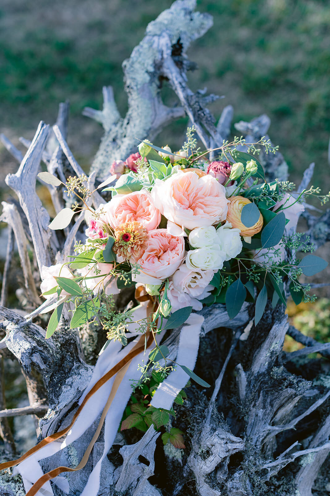 castine-wedding-fall-bouquet