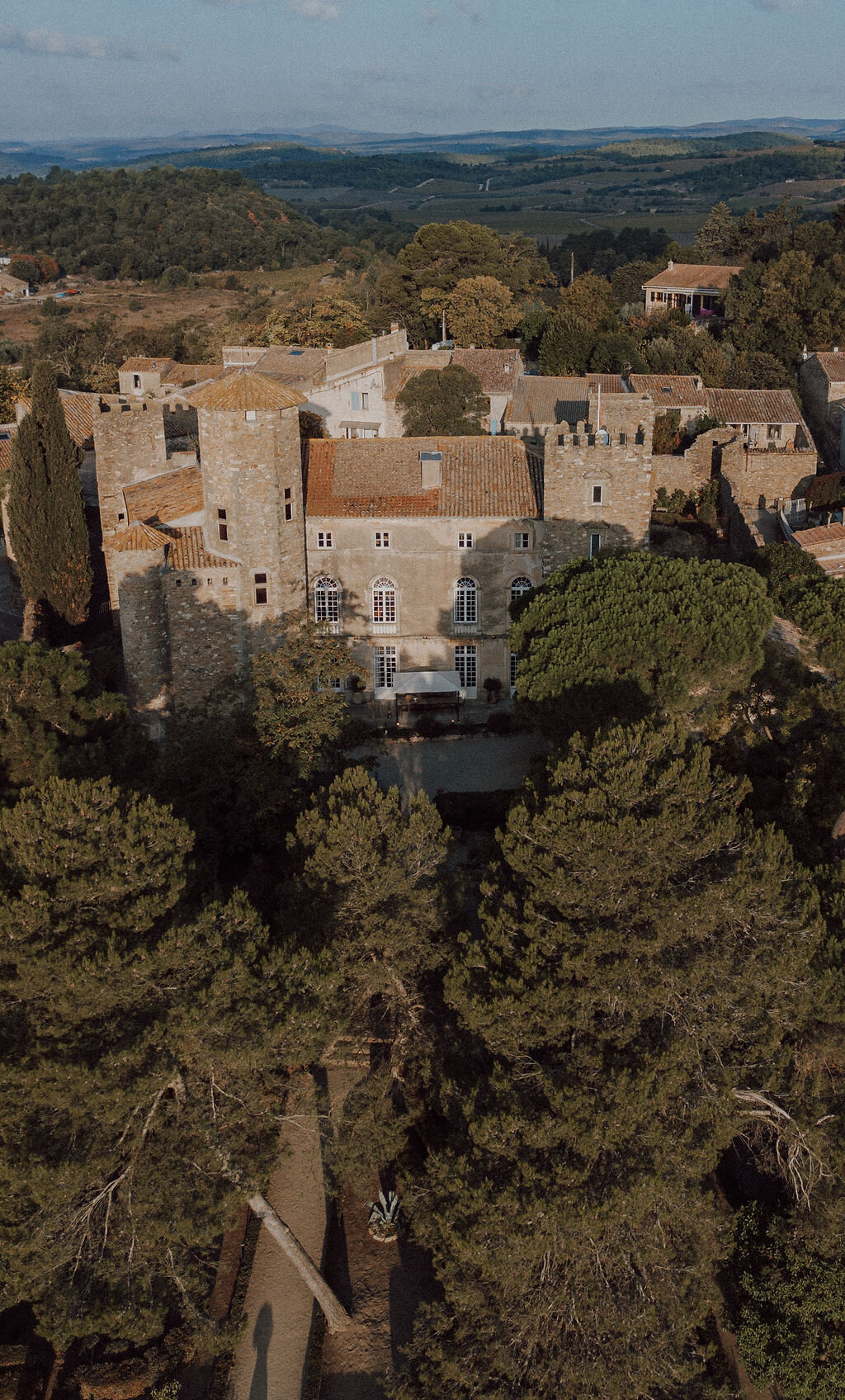 elegant-destination-wedding-chateau-d-agel1