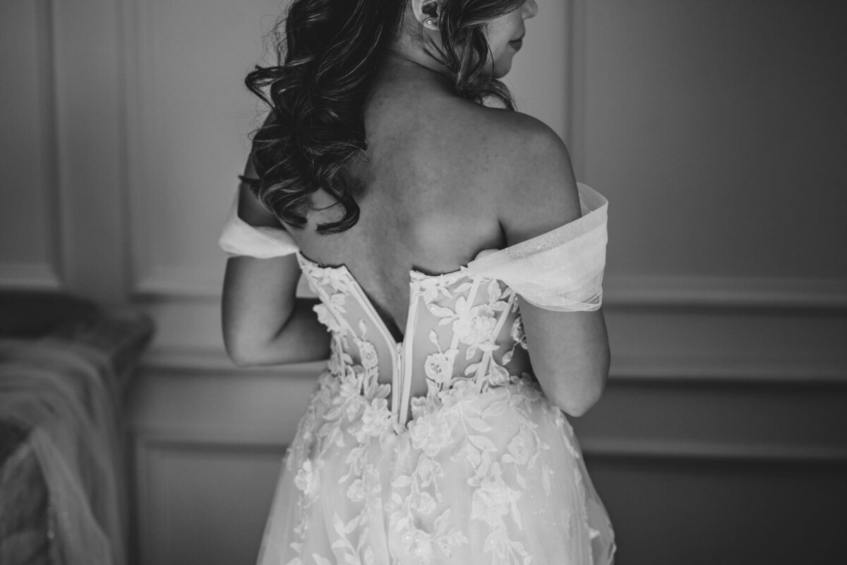 Sheena-Leo_Wedding-0073--BW