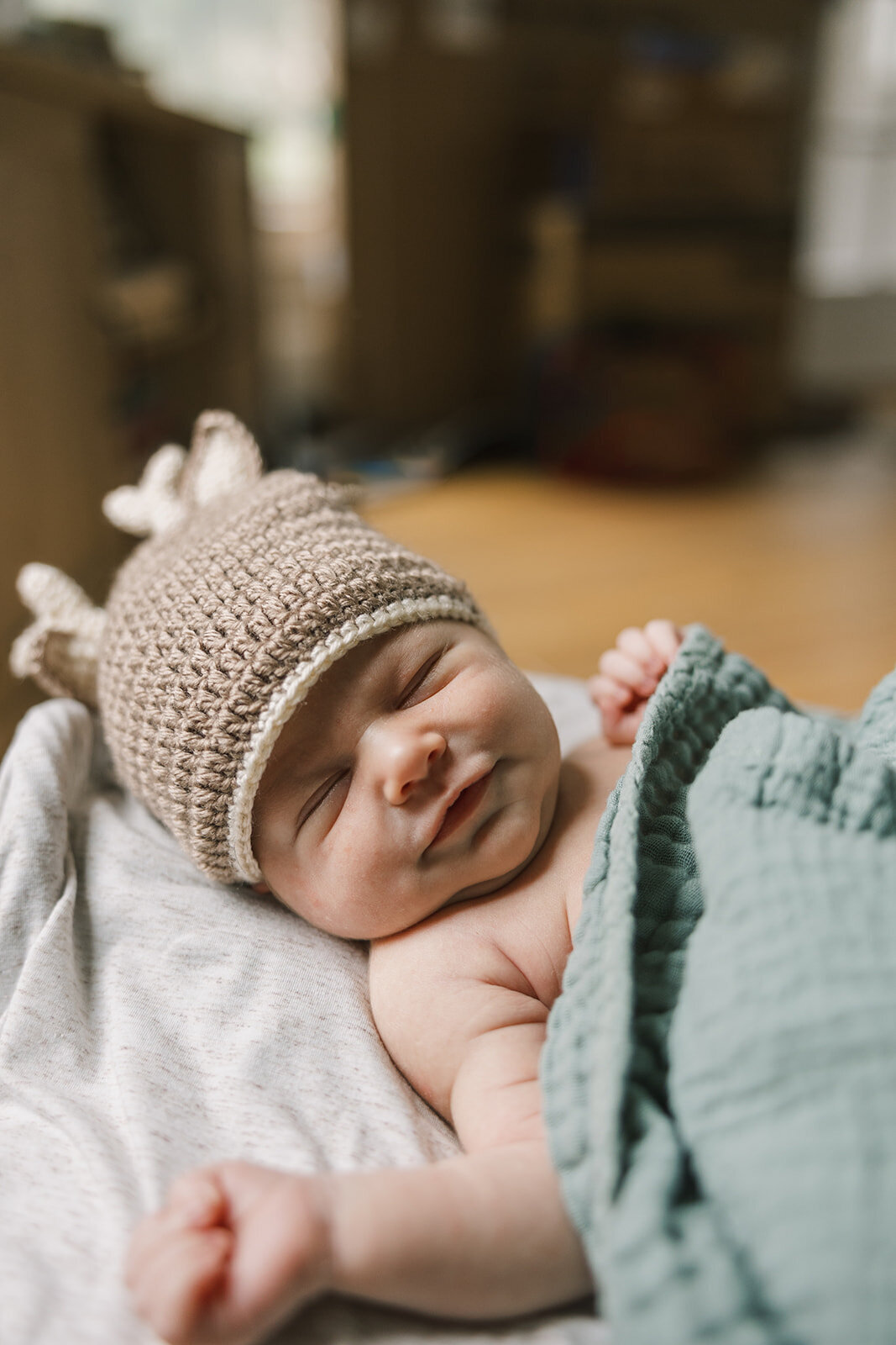 newborn-session-finger-lakes-new-york-family-photographer-Leo Nasello Final-22