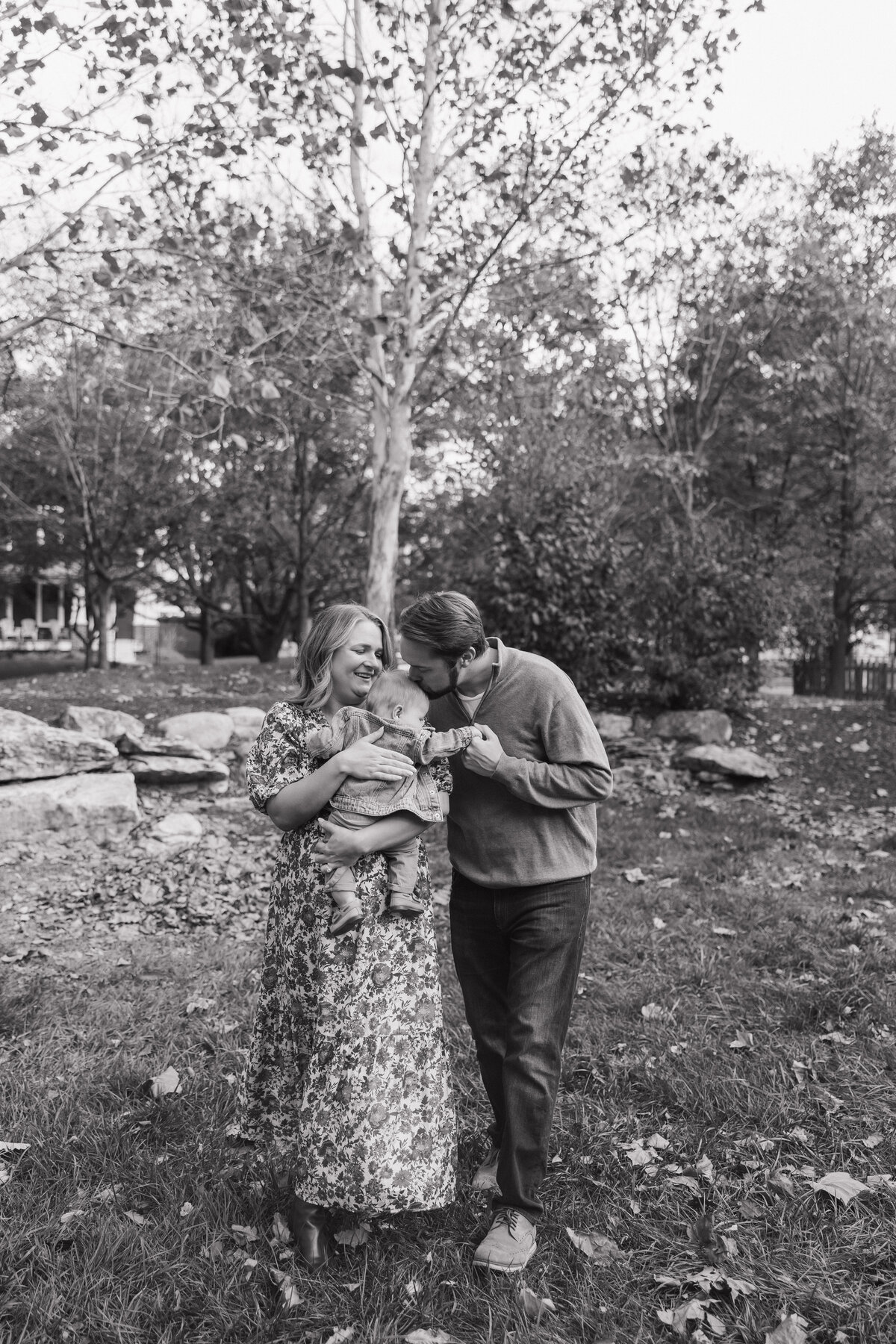 Black and white Indianapolis lifestyle family photography