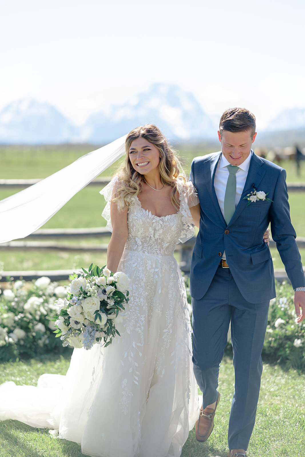 Diamond-cross-ranch-wedding-J-NFoxtails-photography-098