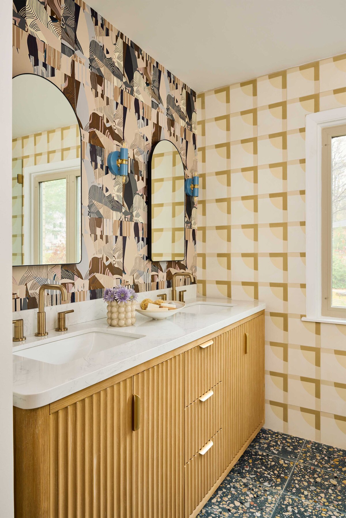 ashley-delapp-riviere-dr-primary-bathroom-vanity