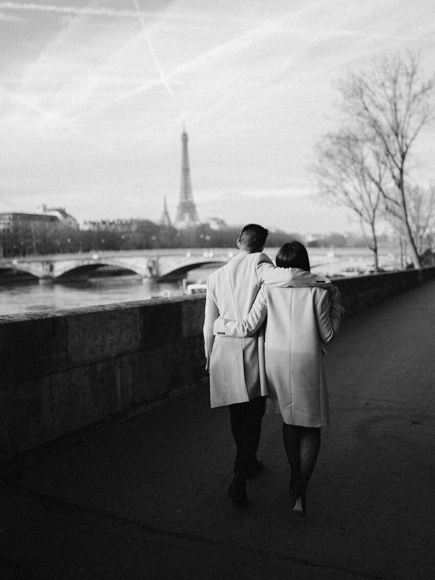 Couple Paris