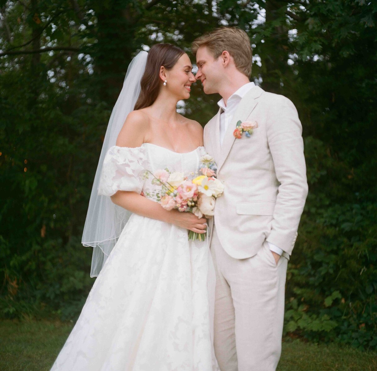 Colourful Spring Wedding - Sonia V Photography
