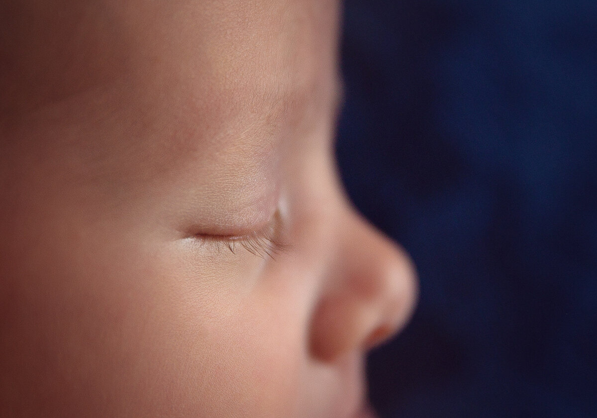 Toronto-newborn-photography-studio-Rosio-Moyano-003