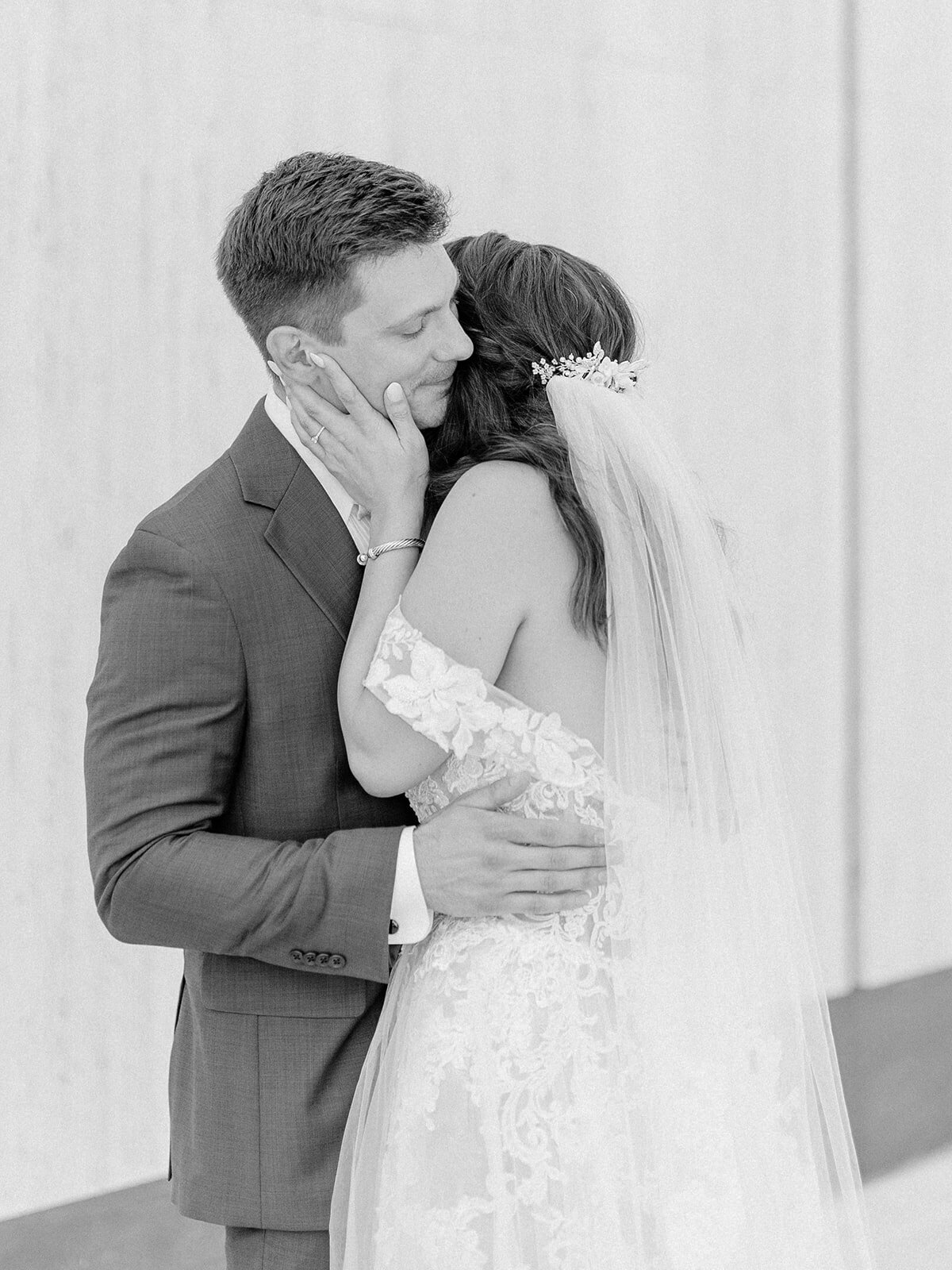 San Diego Wedding Photographer-25- Camila Margotta-155