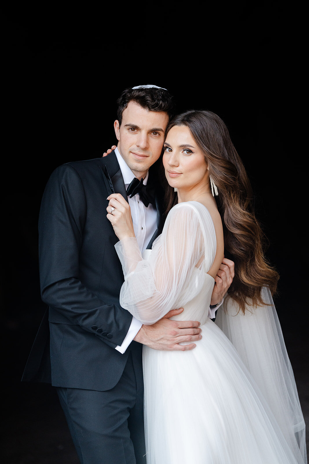 Victoria and Judah-Alex Knight Studio22